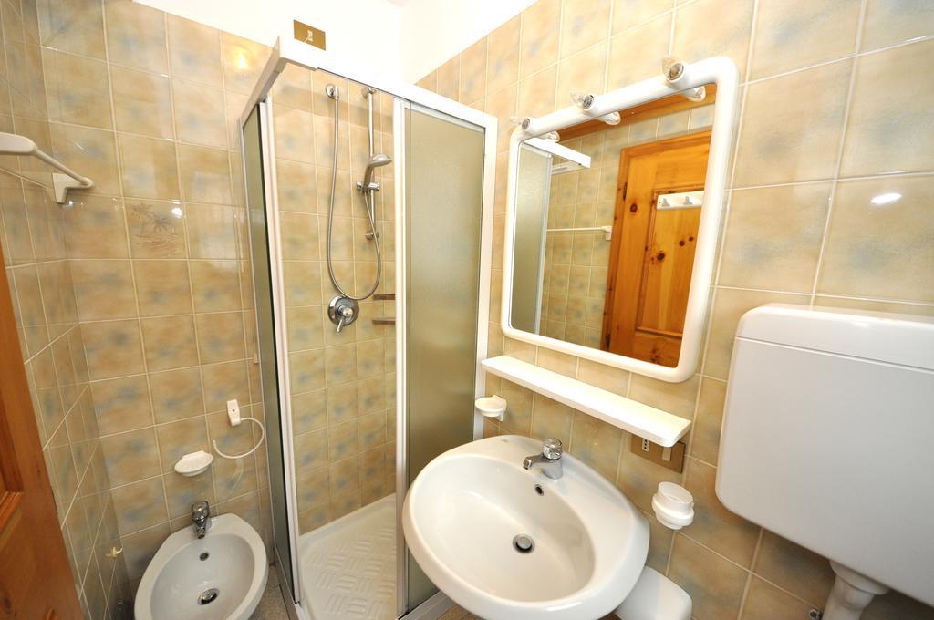 Rinaldo Apartments In Baita Pierin Ливиньо Экстерьер фото